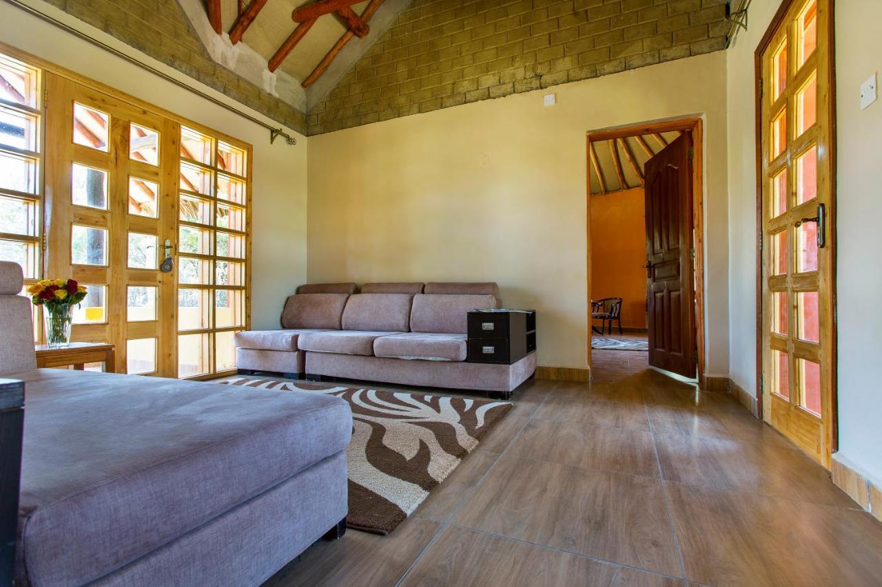 Sirville Lake Elementaita Lodge Gilgil Esterno foto